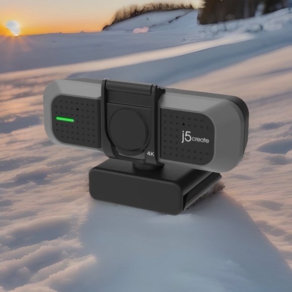 j5create USB 4K ULTRA HD Webcam Sensor Wide Angle Privacy Cov NIB Diagonal View - Picture 2 of 6